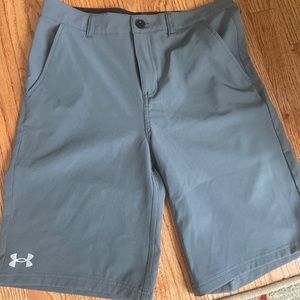 Boys youth size 18 Golf style underarmour shorts